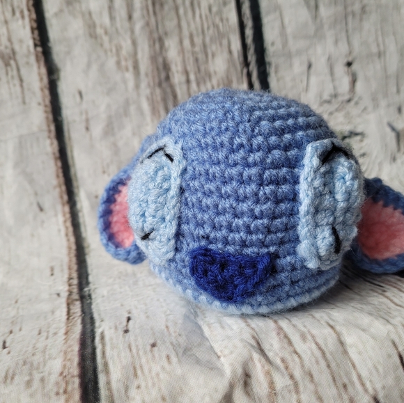 Crochet Sleeping Stitch Amigurumi - Picture 9 of 15